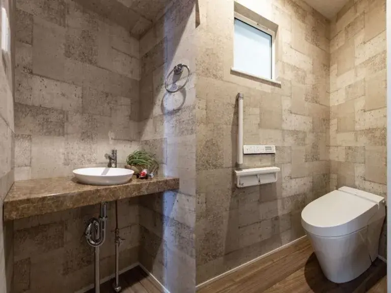 アキュラホーム　トイレ