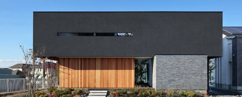 ヤマダホームズ